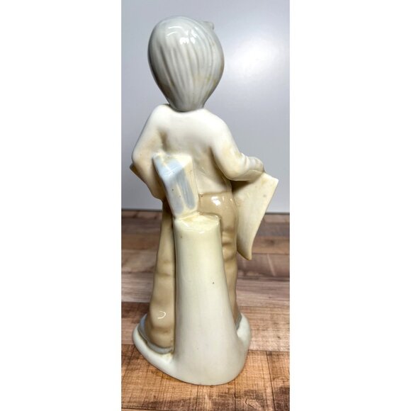 Vintage Tengra Spain Ceramic Boy Figurine Holding Books & Scroll - Picture 3 of 4